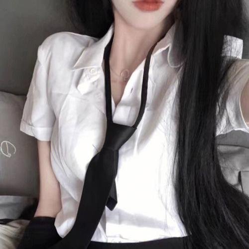 克劳德雷路许之偶然与谎言